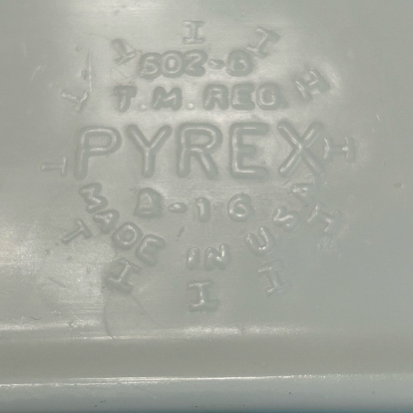 Vintage PYREX  Blue, Teal Refrigerator Glass Container - Picture 8 of 9